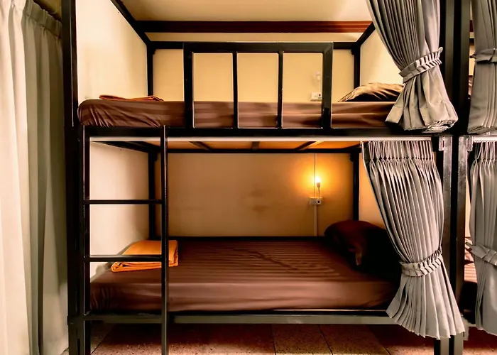 Born Free Albergue Banguecoque